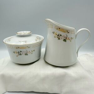 Liling Fine China Yung Shen Sugar Bowl Lid Creamer Jade Tree Floral Gold